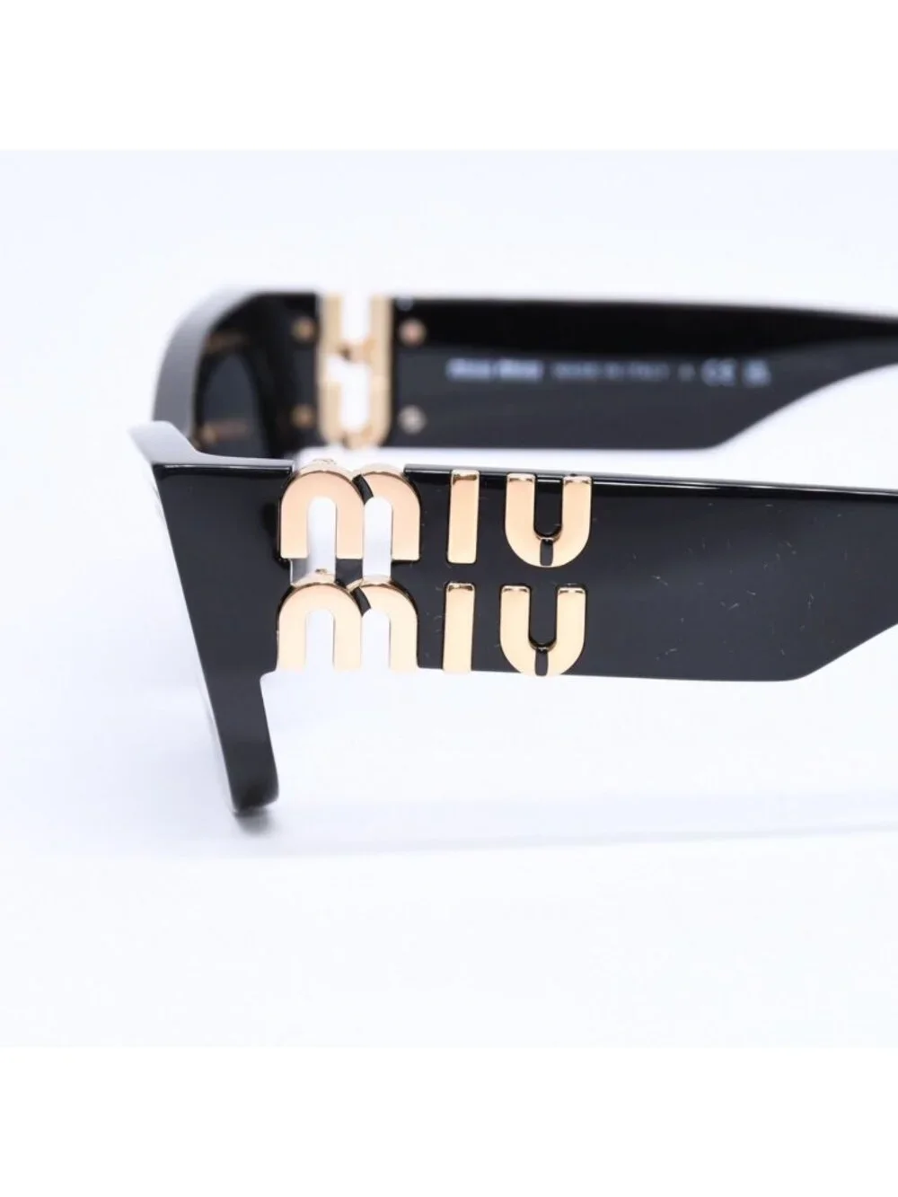 Miu Miu Sunglasses Eyewear Black Gold
